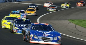 auto-racing-583032_1280-300x169.png